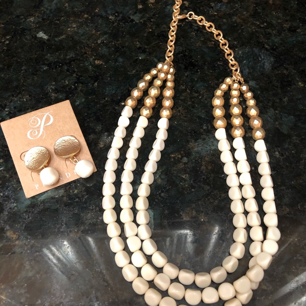 Plunder white beaded necklace and earrings